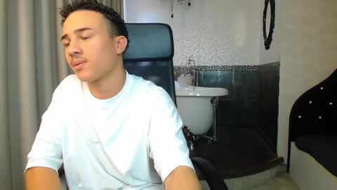 CallumPike online show from November 5, 12:07 pm