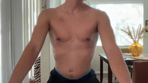 Daddy online show from June 3, 11:10 pm