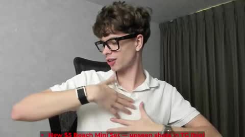 Hey I am Calvin  online show from March 1, 5:28 pm