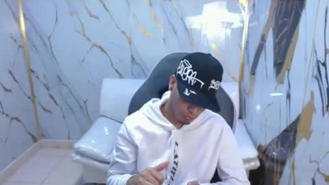 cam_xman online show from February 18, 12:49 pm