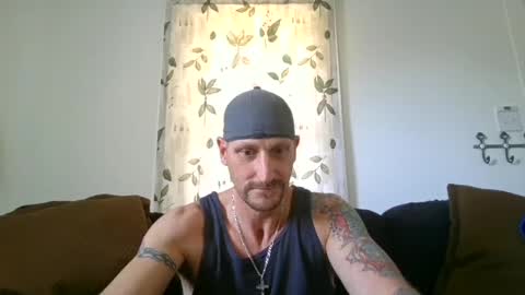 Chillaxin lets talk  online show from January 16, 6:27 pm