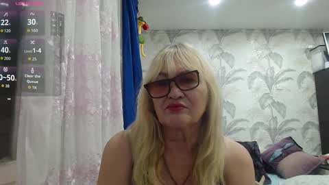 CamDiva1 online show from December 22, 3:02 am