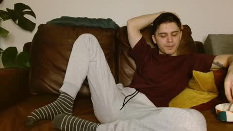 CamDoAttitude online show from February 18, 9:09 pm