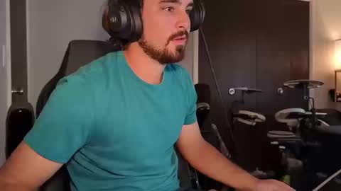 Snapshot of cameron_camming chatting on September 24, 4:25 pm Cameron online show from September 24, 4:25 pm