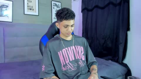 CAMERON online show from April 11, 4:17 am