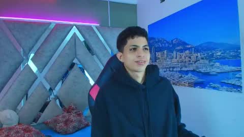 CAMERON online show from April 20, 3:31 am