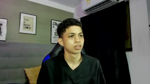 CAMERON online show from April 18, 3:52 am