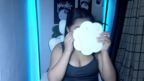 Jade online show from April 19, 5:08 am