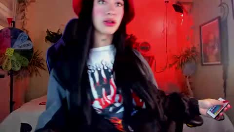 camila online show from April 13, 8:24 pm