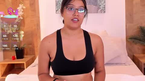 camila_bustamante_ online show from January 7, 4:56 pm