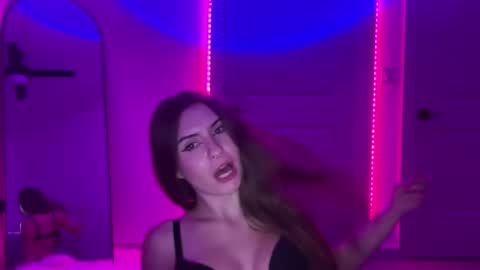 Camila online show from November 3, 6:36 am