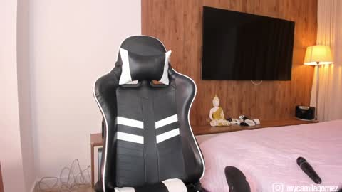 Camila online show from November 17, 2:41 pm