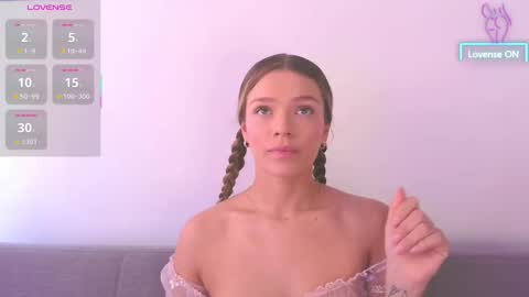 Camila Monroee  online show from November 25, 3:00 pm