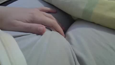 flash 50 tokens BIG CLIT  tits pussy. masturbation big clit 150 tokens fingers inside pussy 1000 tk  pump big clit 300 tk online show from April 18, 7:07 pm