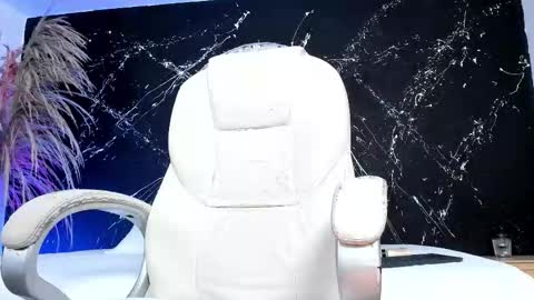 camila preston online show from November 29, 7:27 am