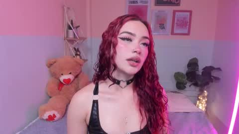 Camila  online show from November 25, 3:49 am