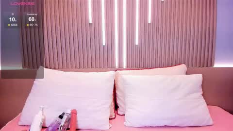 camile_cute online show from November 27, 9:33 pm