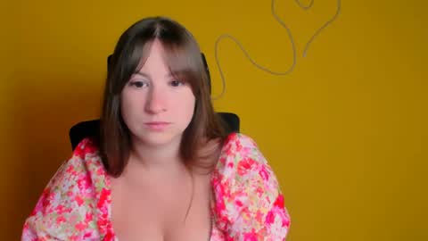 Camilla online show from June 27, 6:52 am