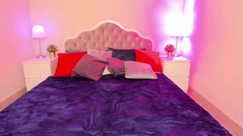 camilladreamer online show from October 6, 4:14 pm