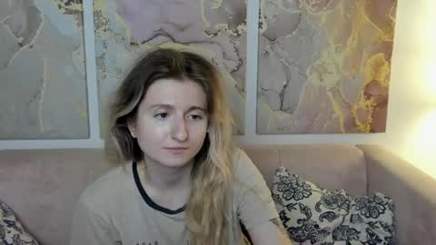 camilladreamer online show from May 24, 3:07 pm