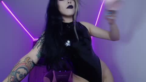 Camille  online show from January 17, 1:57 am