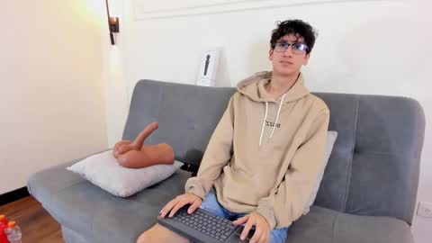 Camilo online show from December 16, 2:52 am