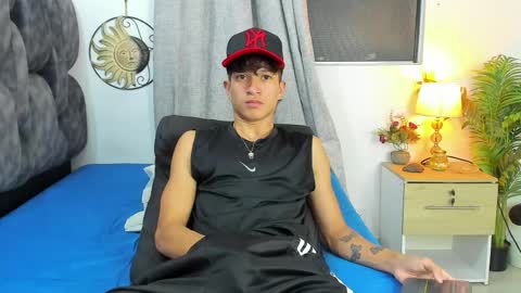 Camilo Bass online show from April 11, 1:32 am