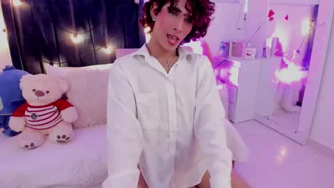 CamiloDoumit online show from February 23, 2:29 am