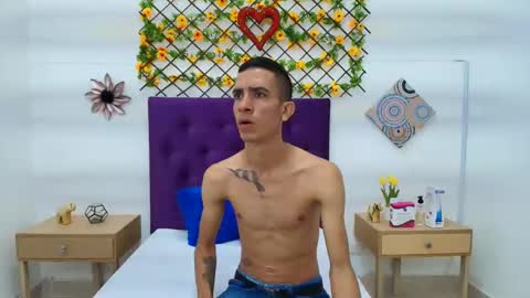 camilohot221432 online show from February 18, 12:17 pm