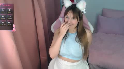  Nicole  Ill be back on Monday Happy Sunday  See you  online show from January 17, 12:31 am