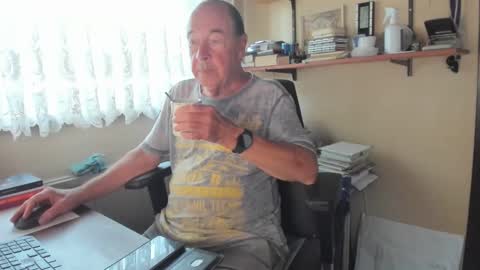 Snapshot of cammee chatting on September 17, 7:01 am Cammee online show from September 17, 7:01 am