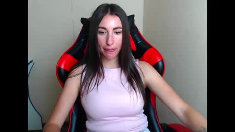 cammila horn online show from July 3, 11:15 am
