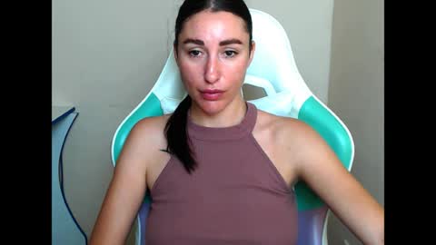 cammila horn online show from July 4, 11:25 am