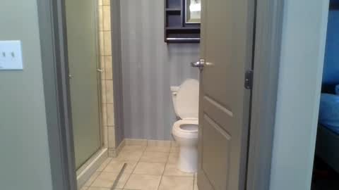 Snapshot of cammyman6900 chatting on January 9, 9:58 pm cammyman6900 online show from January 9, 9:58 pm