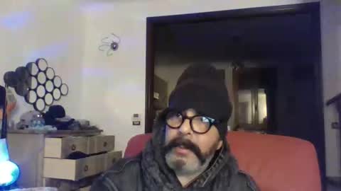 Cristian online show from October 27, 6:19 pm