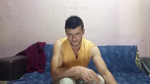 Snapshot of camshow22cm chatting on October 18, 8:29 am FREMAN online show from October 18, 8:29 am