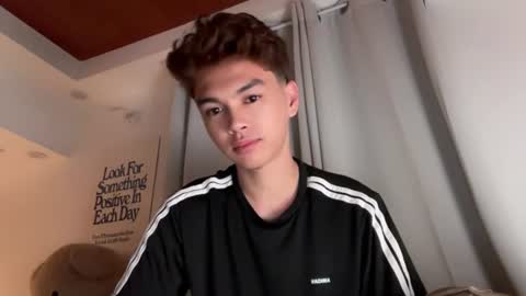 Ethan online show from July 21, 5:26 pm