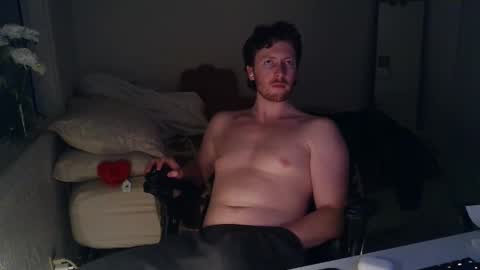 Devon online show from February 13, 2:45 am