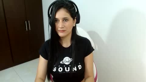 Carolina online show from January 7, 4:34 pm