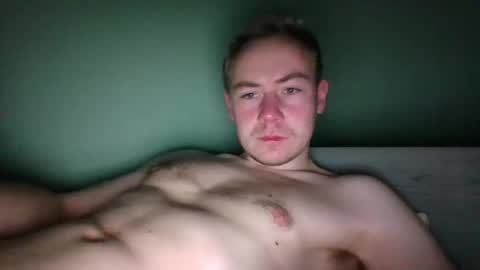 candy_boy_xoxo online show from March 1, 12:59 am