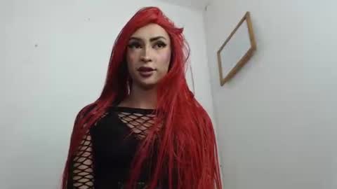 Snapshot of candy_cumy1 chatting on December 5, 12:50 pm Dayan Camila online show from December 5, 12:50 pm