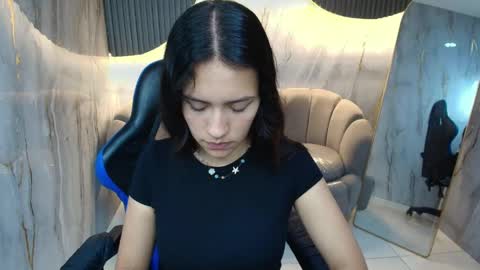 Candy  online show from April 28, 3:11 am