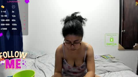candy_val online show from June 2, 6:15 am