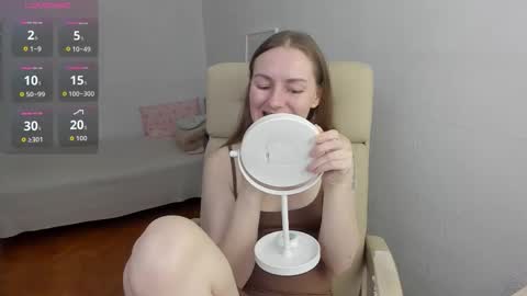 Ashley online show from December 15, 11:50 am