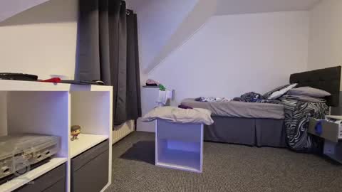 Candy Boy online show from December 25, 10:59 pm