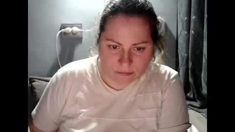 Laura online show from December 2, 5:00 pm