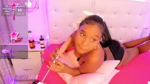 candyhot_9 online show from November 5, 1:02 pm