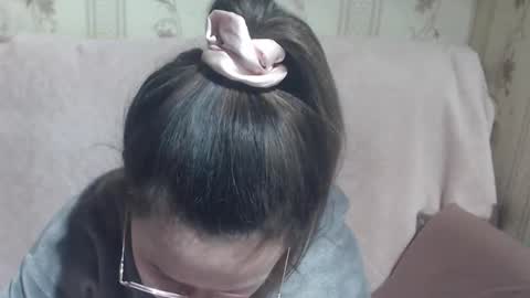 say meow and send tip  online show from March 13, 4:43 pm