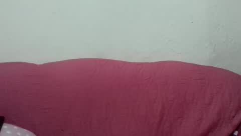 candyopenminded online show from April 21, 2:51 am