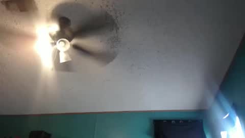 Snapshot of candyshop2024 chatting on September 29, 2:27 pm candyshop2024 online show from September 29, 2:27 pm